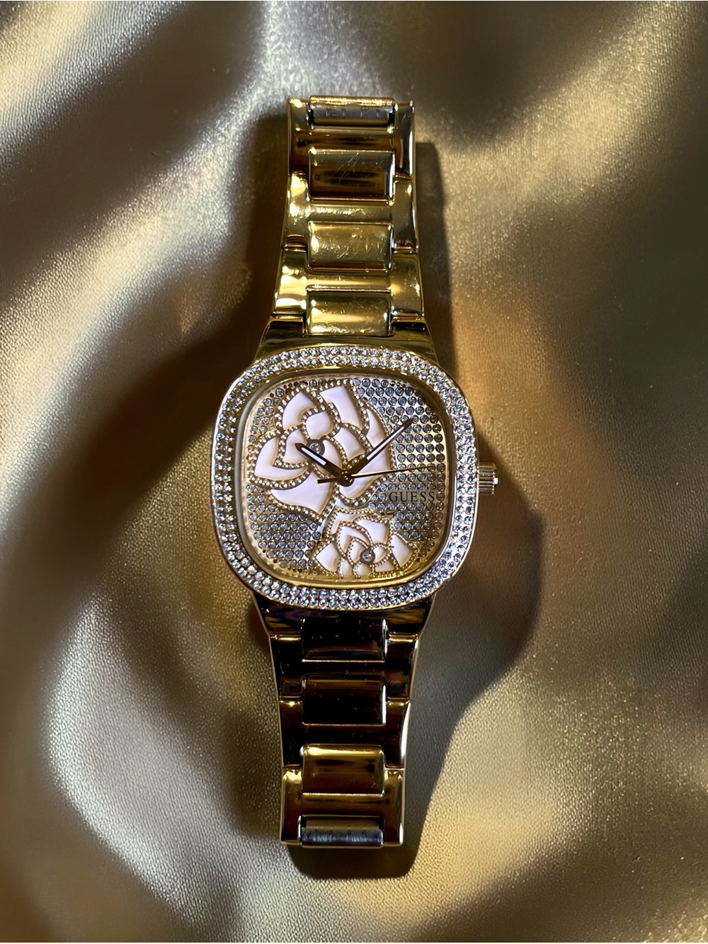 GUESS Gold-Tone Floral Crystal Accent Women's Watch